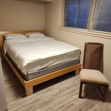 Economical Homestay Burnaby Luaran gambar